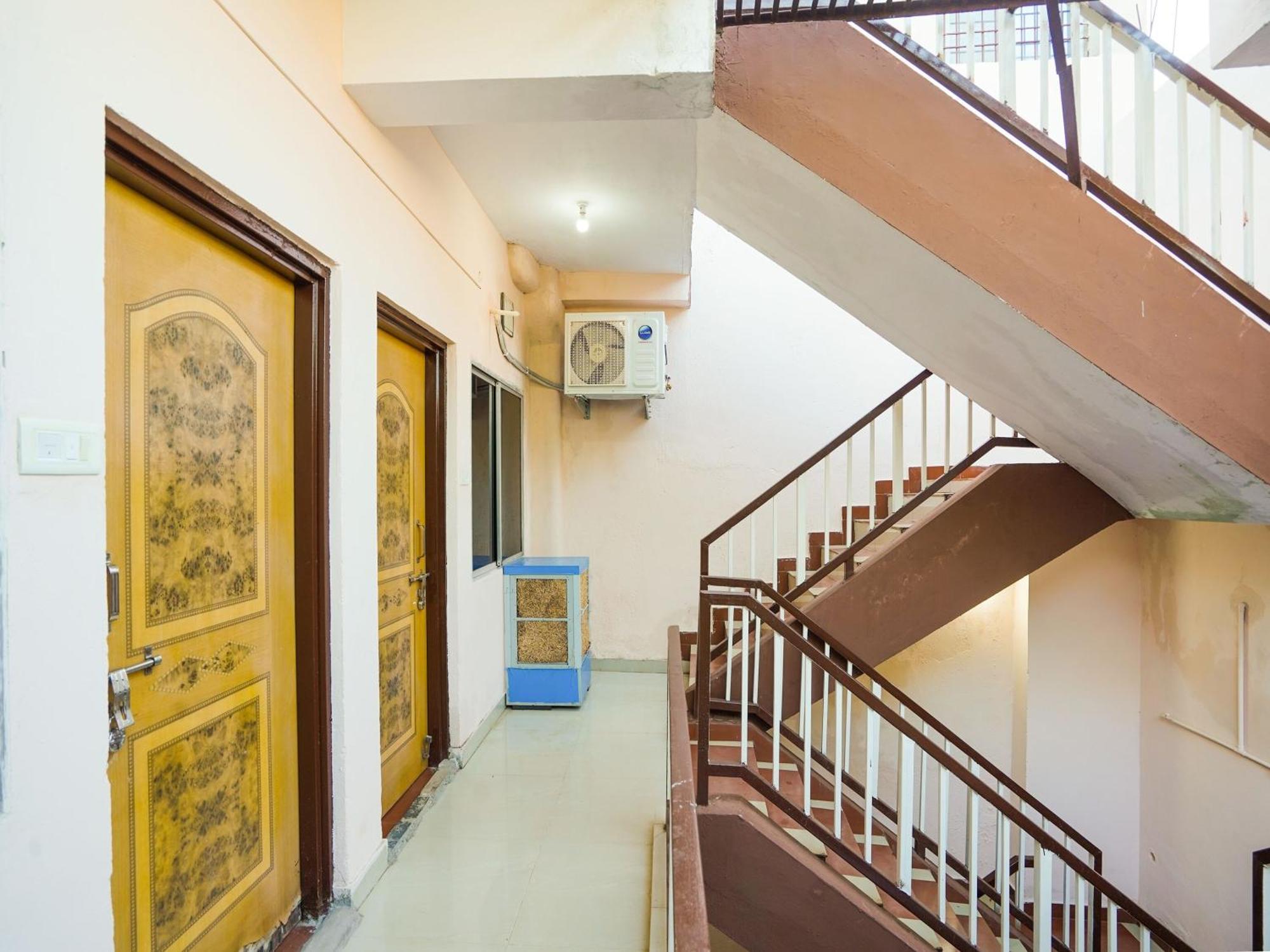 Hotel O Natural Point Bhilai 外观 照片